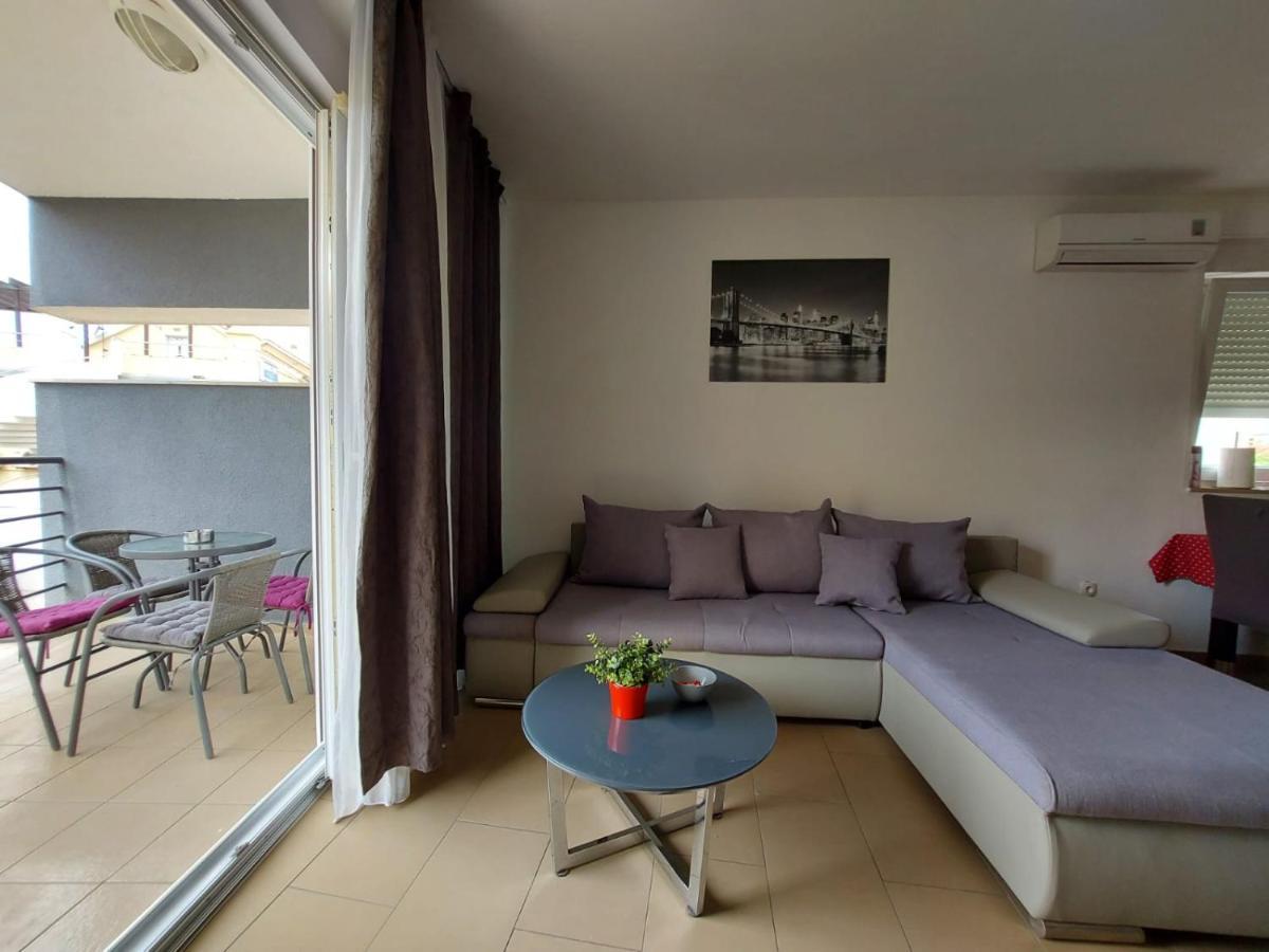 Luciano Apartment Zadar Exterior photo